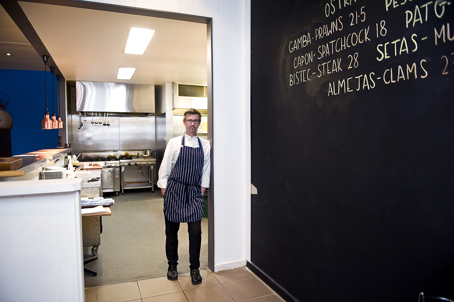chef sunny gilbert ready for a busy night in mt erica kitchen